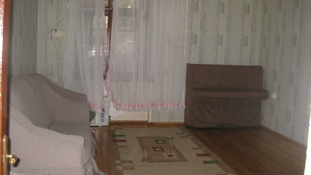 İcarəyə verilir 2 otaqlı köhnə tikili 61 m² — Mənzil, Bakı (10)