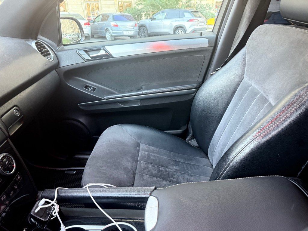 Mercedes ML 350 4MATIC, 3.0 L, 2006 il, 324 000 km 88-BJ-307 — Avtomobillər, Sumqayıt (7)
