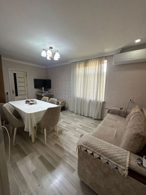 Satılır 2 otaqlı köhnə tikili 35 m² — Bakı