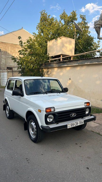 Lada (VAZ) Niva, 1.7 L, 2009 il, 215 000 km — Gəncə
