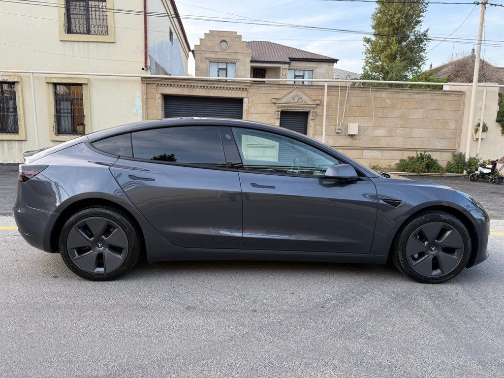 Tesla Model 3, 60 kWh, 2023 il, 65 000 km 88-CY-901 — Avtomobillər, Bakı (3)