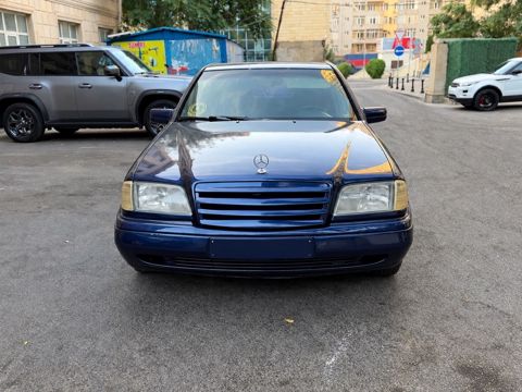 Mercedes C 180, 1.8 L, 1995 il, 452 000 km — Bakı