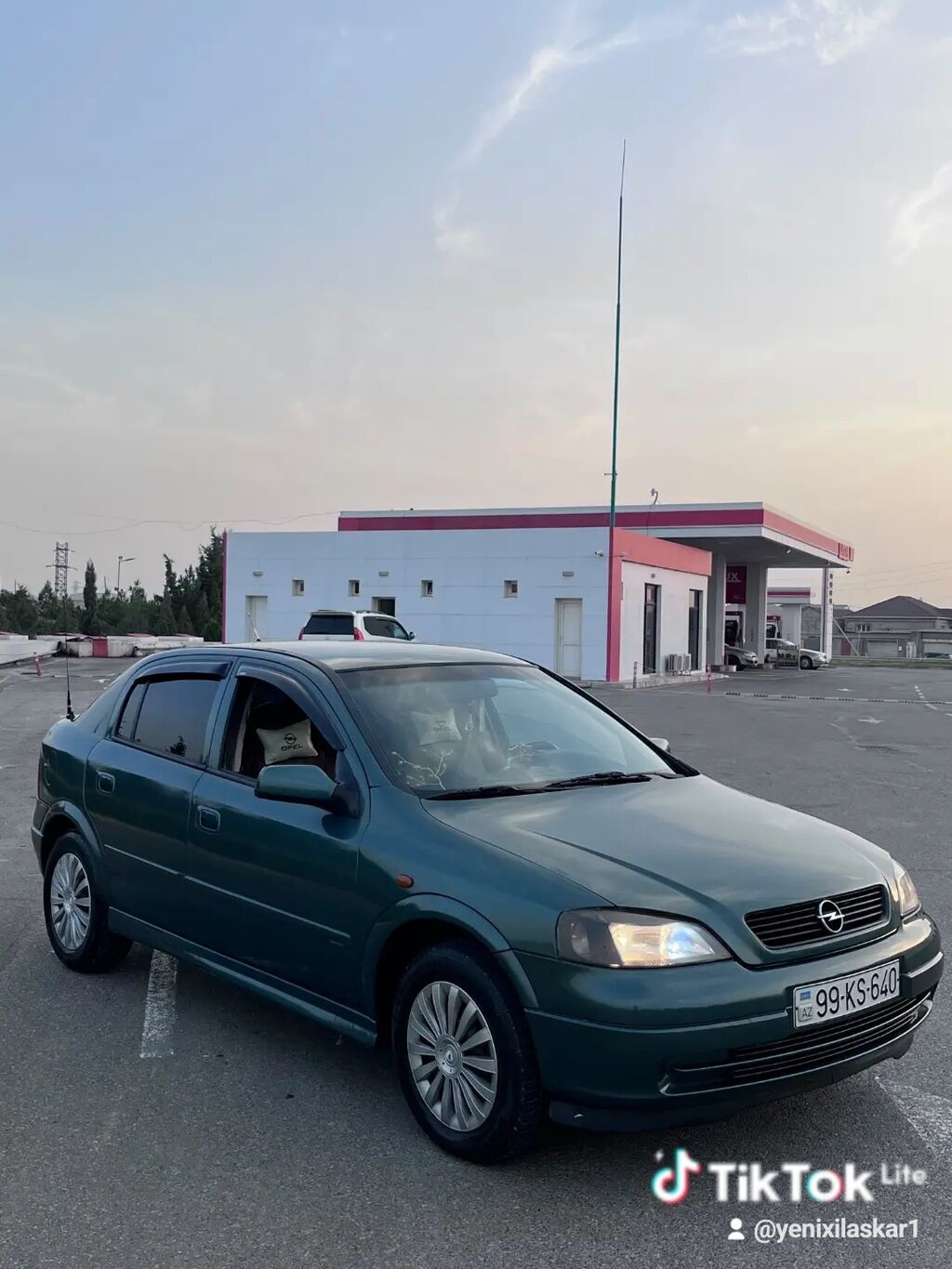 Opel Astra G sedanı - Kuzov: 4 qapılı sedan, tünd yaşıl rəng 99-KS-640 — Avtomobillər, Sumqayıt