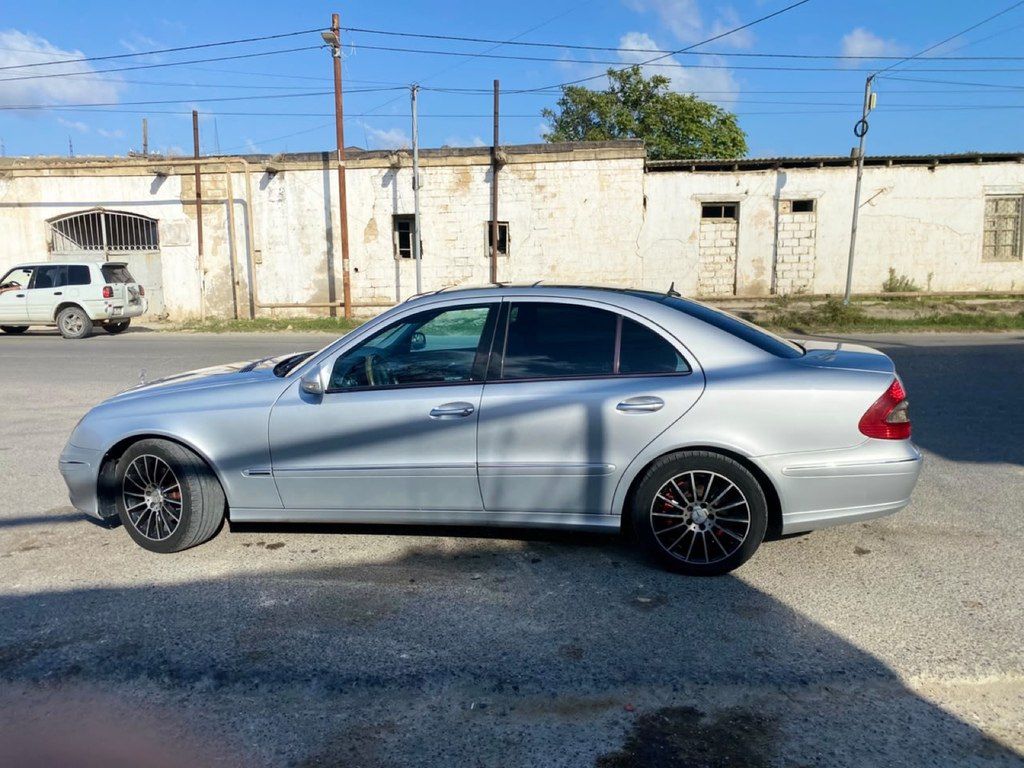 Mercedes E 220, 2.2 L, 2006 il, 274 774 km 99-SP-619 — Avtomobillər, Bakı (3)