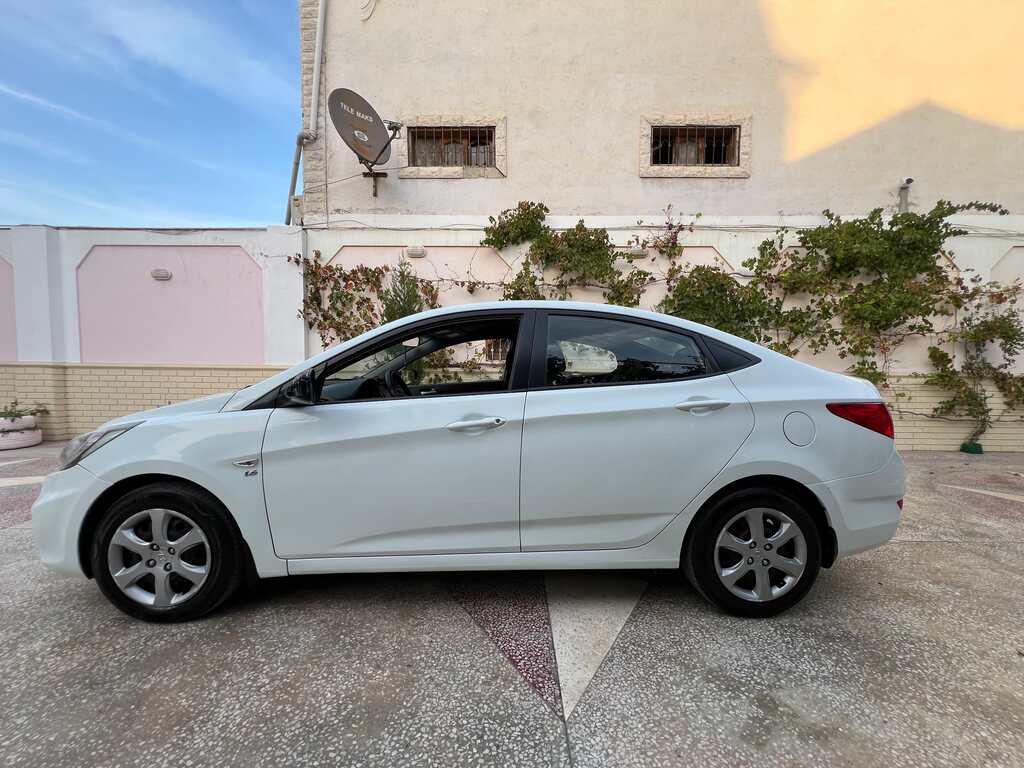 Hyundai Accent, 1.6 L, 2011 il, 195 000 km — Avtomobillər, Bakı (3)