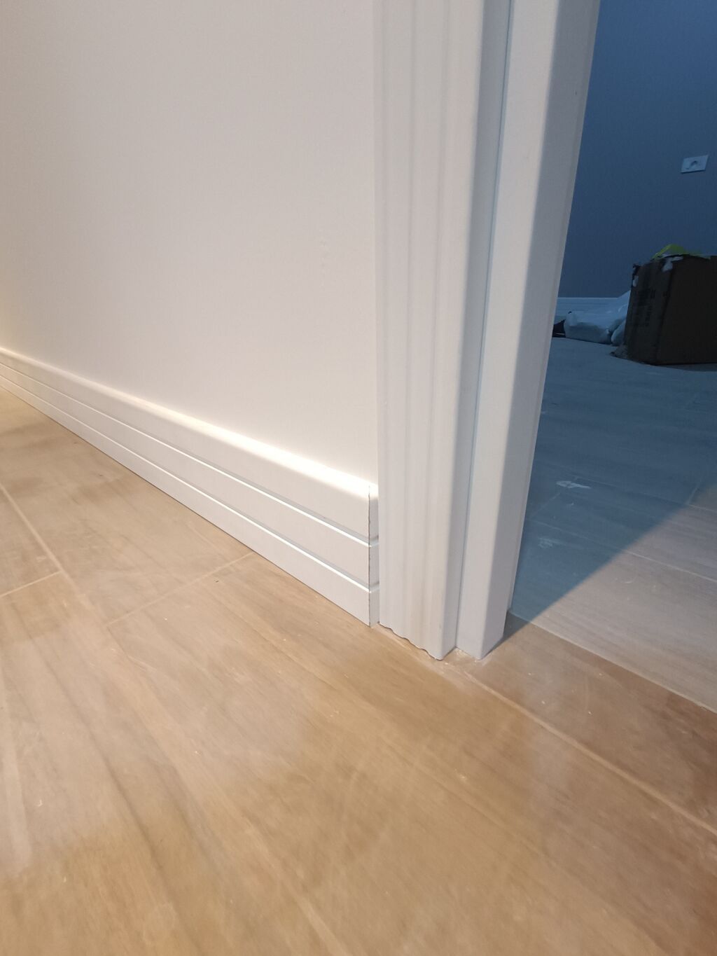 Laminat döşəmə və plintus montajı xidməti - Laminat döşəmələrin — Döşəmə və tavan işləri, Digah (3)
