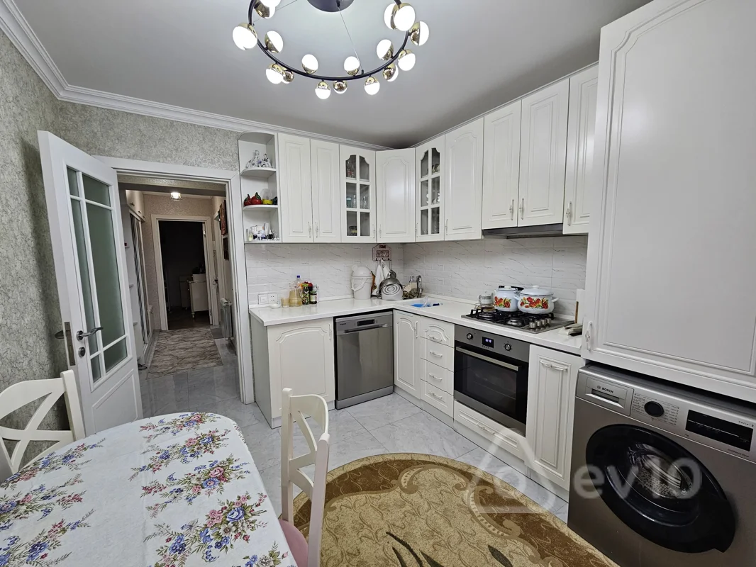 2 otaqlı mənzil, 60 m², Əcəmi Naxçivani küçəsi — kirayə — Mənzil, Bakı (10)