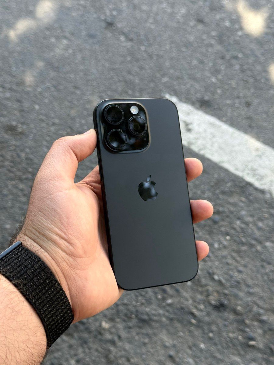 Apple iPhone 16 Pro Black Titanium 128GB/8GB — Smartfonlar, Bakı