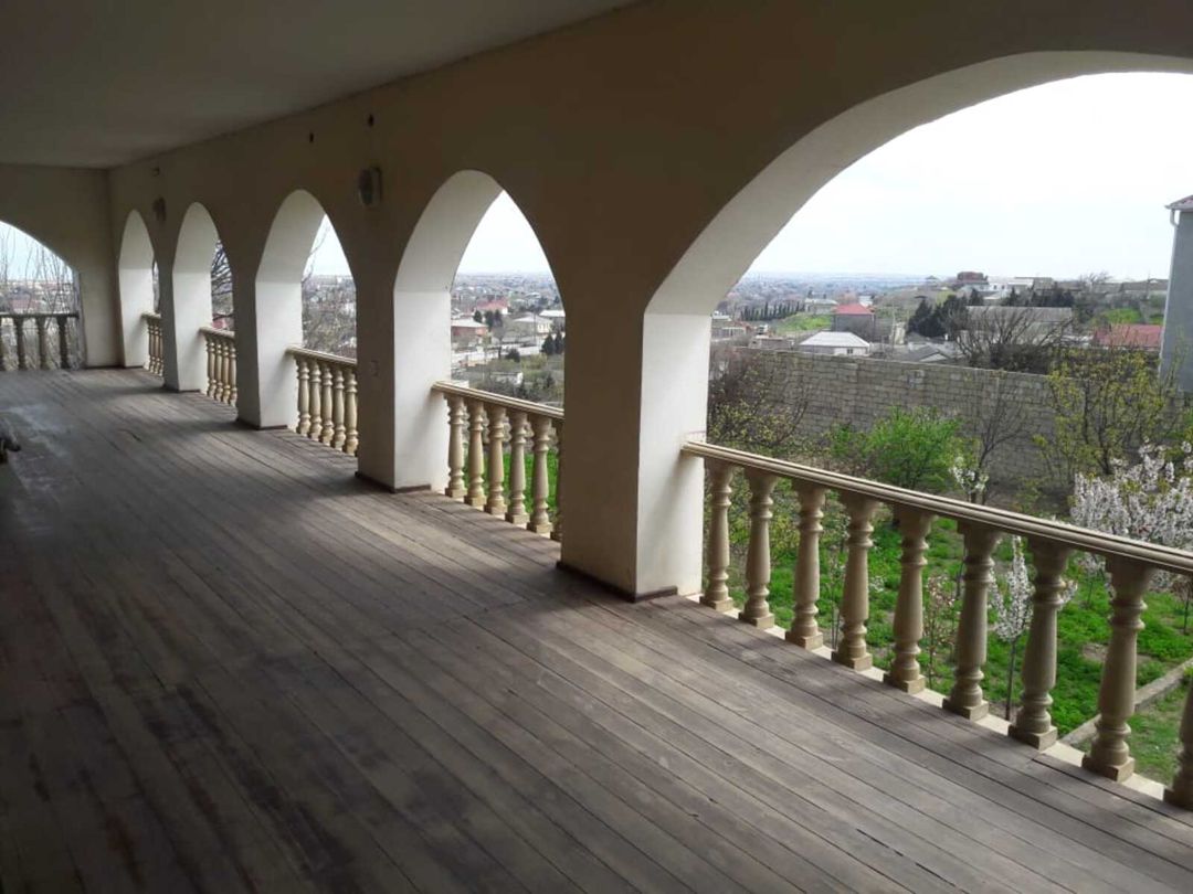 Satılır 5 otaqlı həyət evi/bağ evi 200 m² — Ev, villa, Bakı (5)