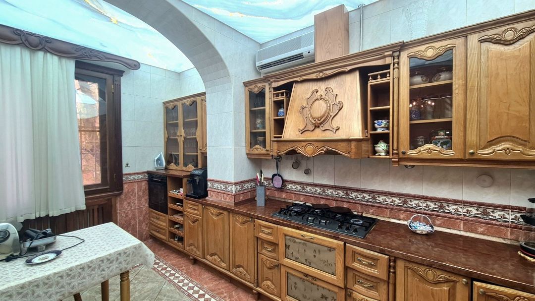 Satılır 6 otaqlı köhnə tikili 220 m² — Mənzil, Bakı (5)