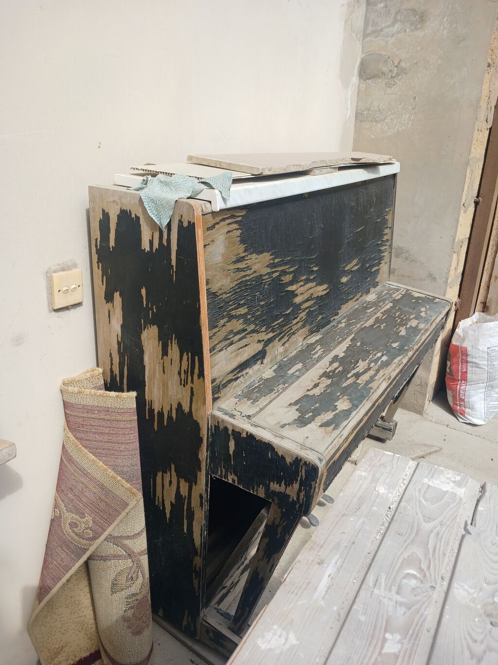 Piano, Akustik, İşlənmiş, Ödənişli çatdırılma — Pianino və digər klaviş alətləri, Digah (3)