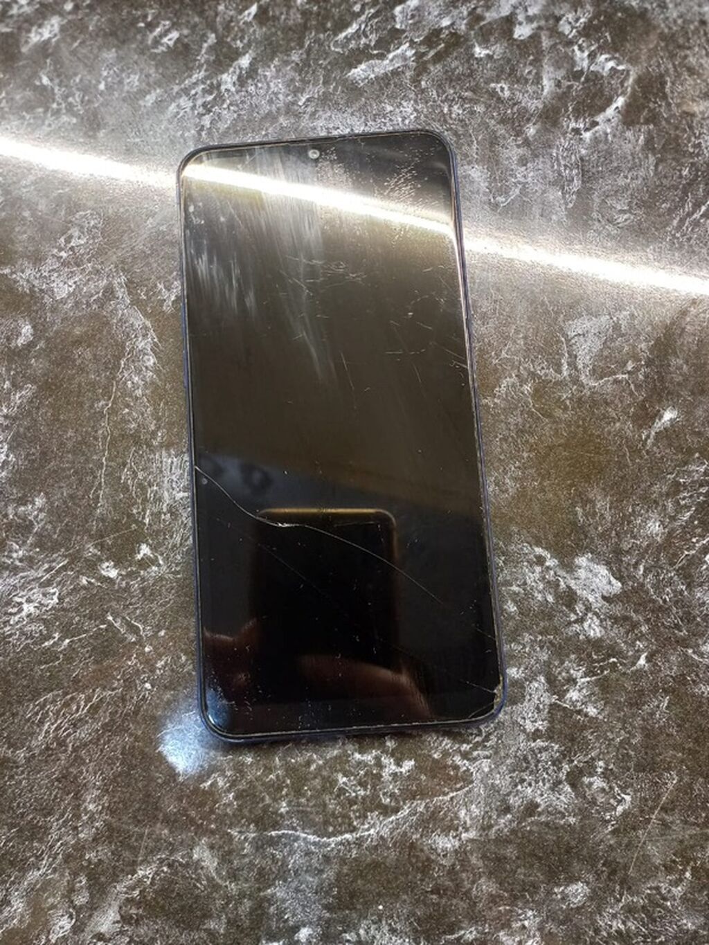 Realme 1, rəng - Mavi — Realme, Bakı (4)