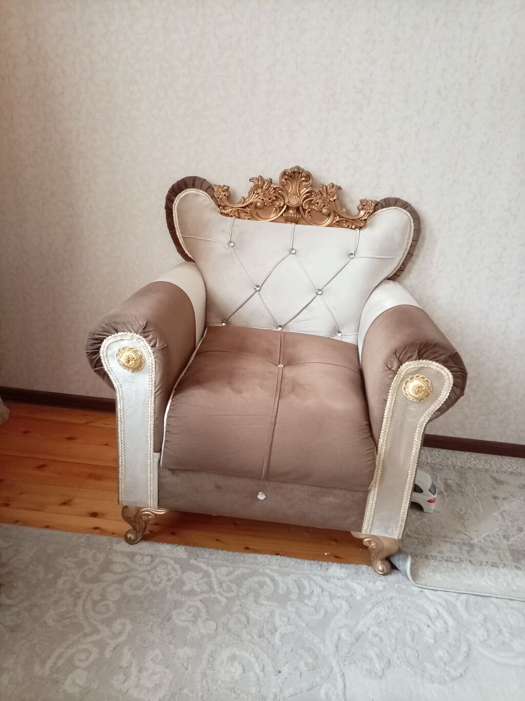 Yeni, Klassik divan, 2 kreslo, Bazasız, Açılmayan — Yumşaq mobilya dəstləri, Gəncə (4)