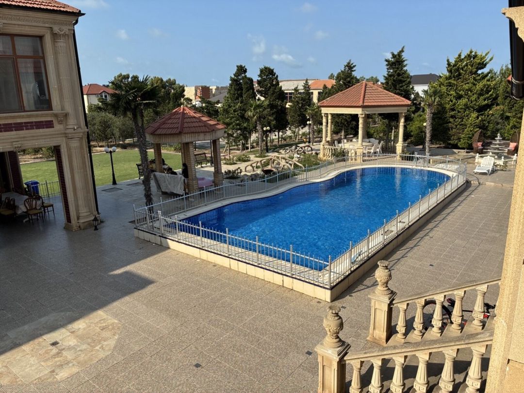 Satılır 12 otaqlı həyət evi/bağ evi 2100 m² — Ev, villa, Bakı (7)