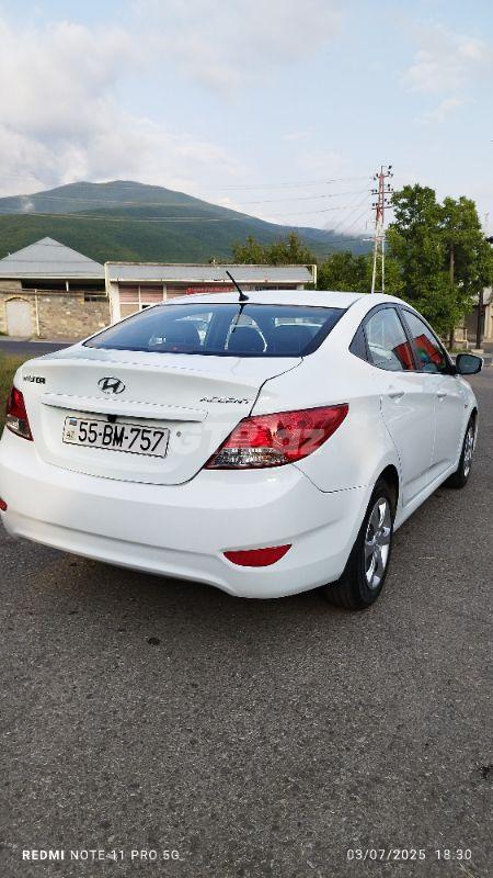 Hyundai Accent 1.4 L, 2013, 183 563 km — Avtomobillər, Şəki (8)