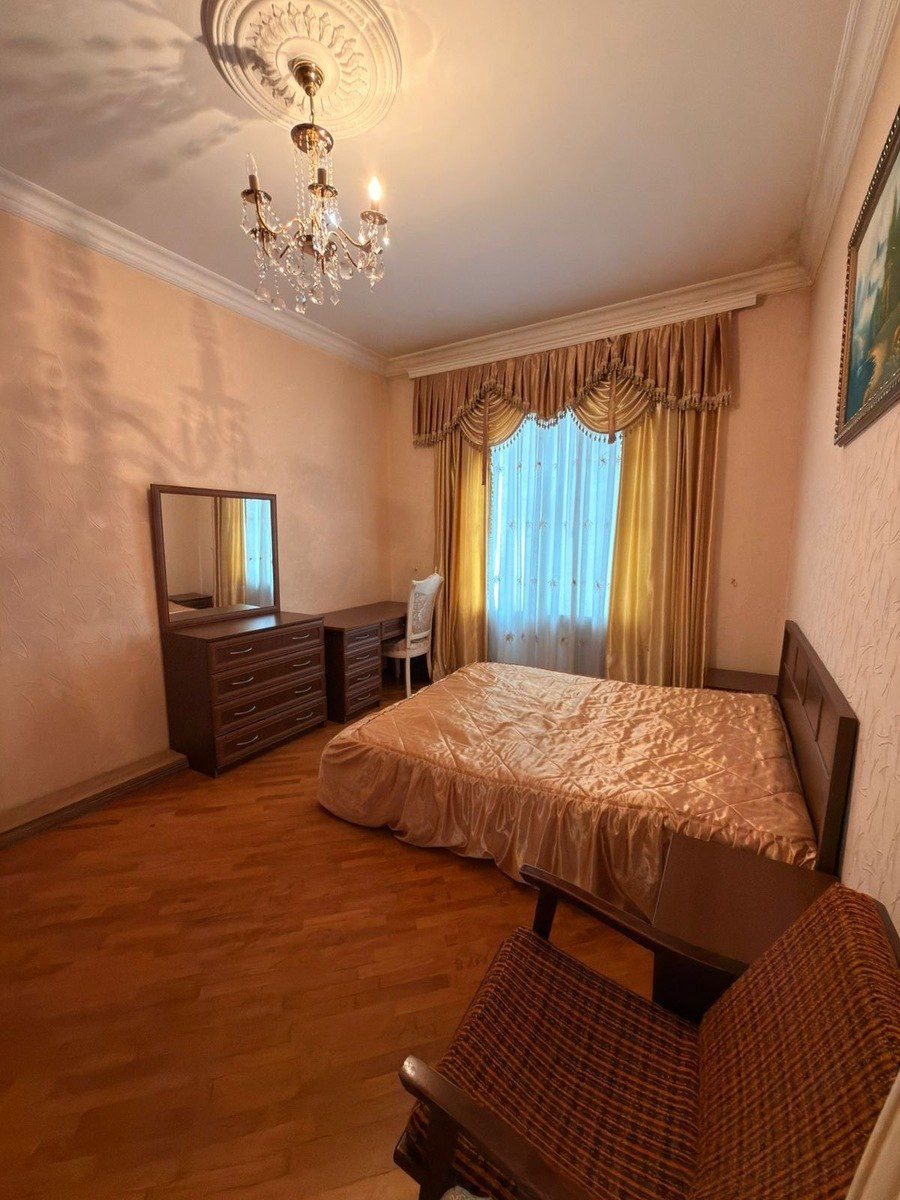 Satılır 6 otaqlı həyət evi/bağ evi 500 m² — Ev, villa, Bakı (10)