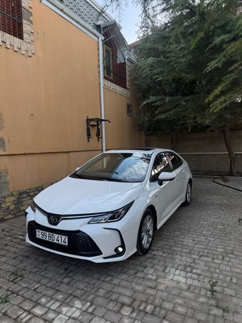 Toyota Corolla, 1.8 L, 0.85 kWh, 2025 il, 10 000 km — Bakı