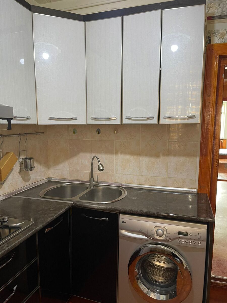 İcarəyə verilir 3 otaqlı köhnə tikili 75 m² — Mənzil, Gəncə (5)