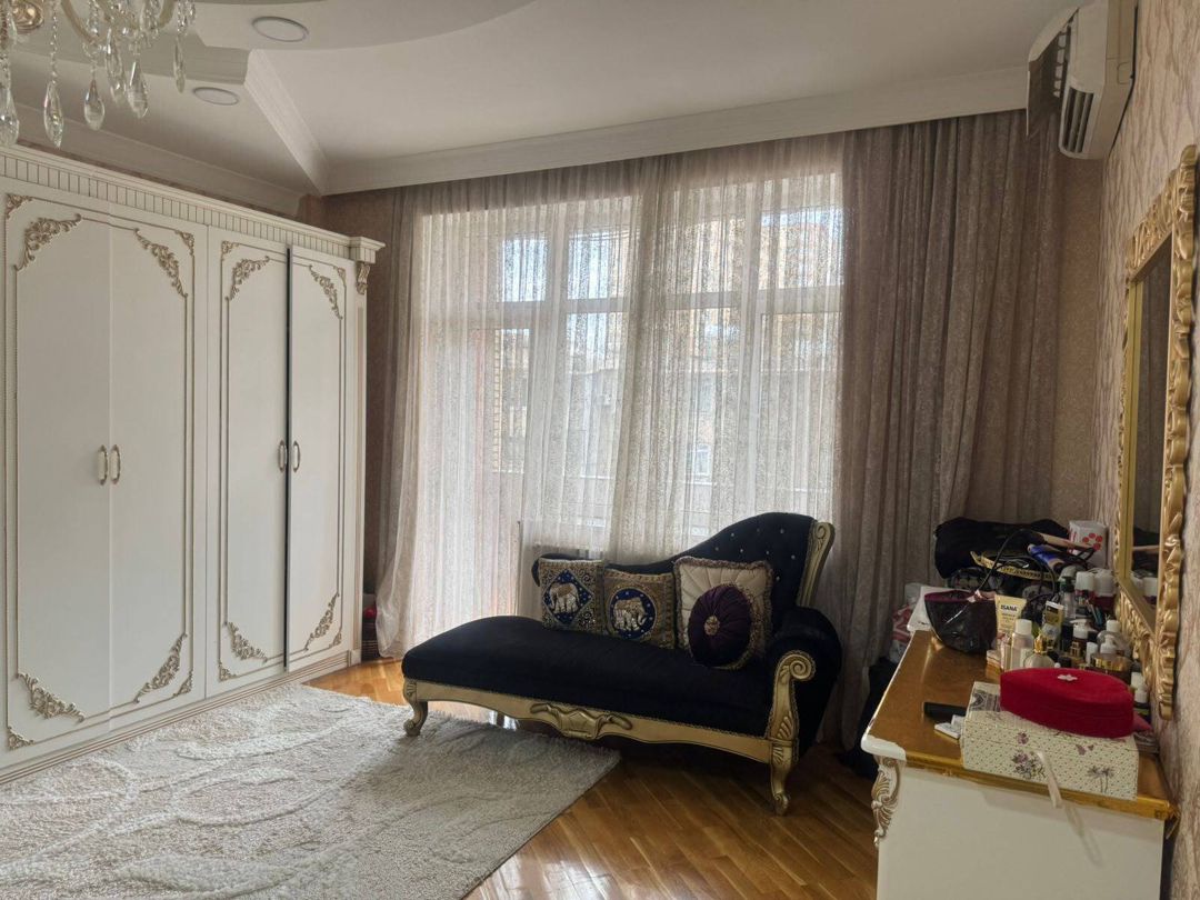 Satılır 4 otaqlı yeni tikili 192 m² — Mənzil, Bakı (8)