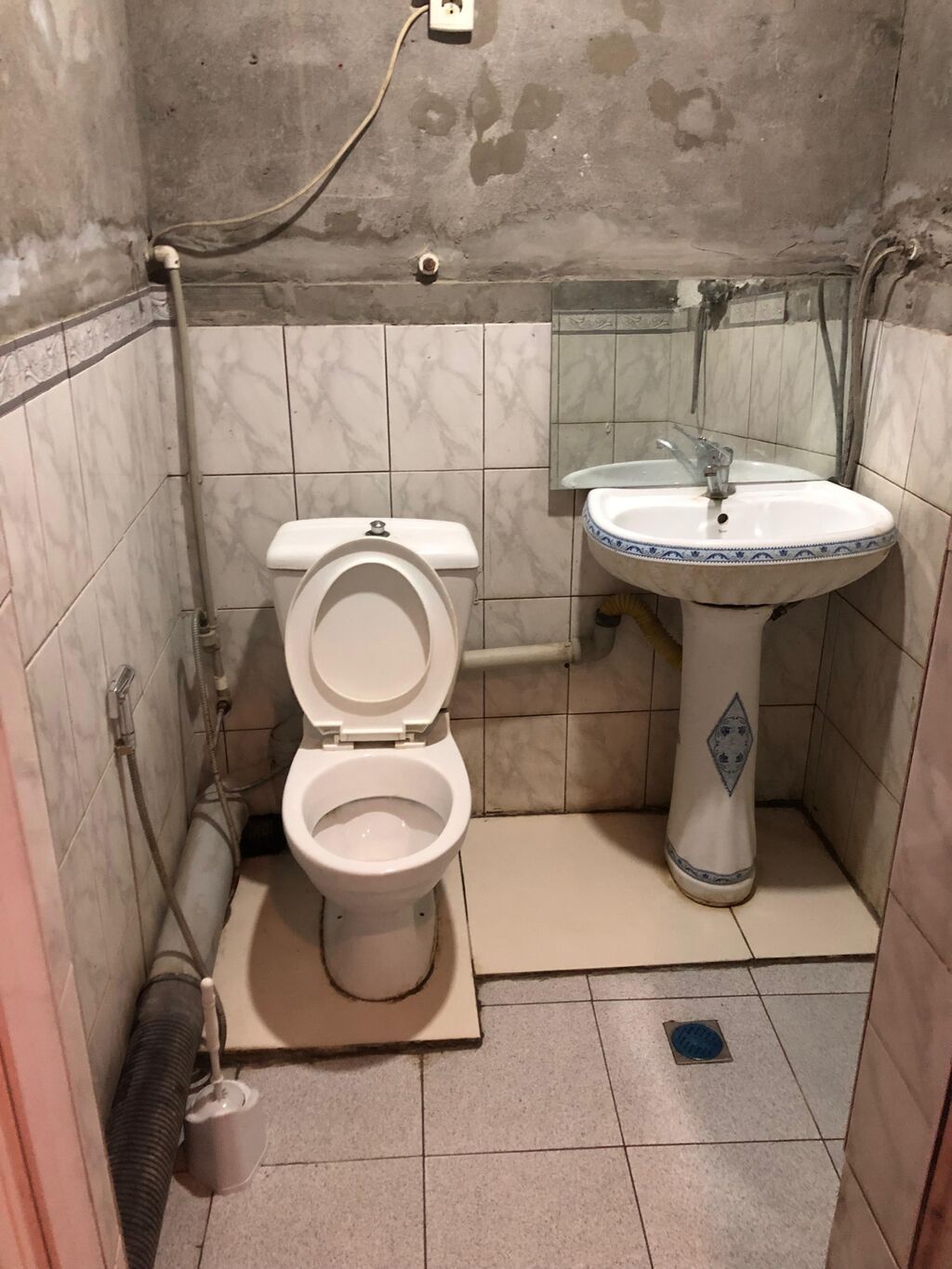Nermanov rayonu baqirov korpusunun yaxınlığında heyət evi Kirey — Mənzil, Bakı (8)