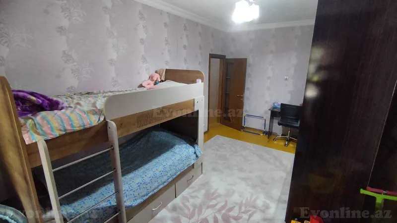 Satılır 3 otaqlı Mənzil Köhnə tikili 80 m² Bakı, Xətai r., Həzi Aslanov m., Əhmədli — Mənzil, Bakı (2)