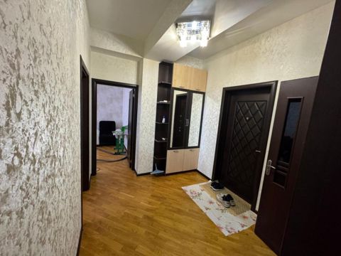 Satılır 2 otaqlı yeni tikili 80 m² — Bakı