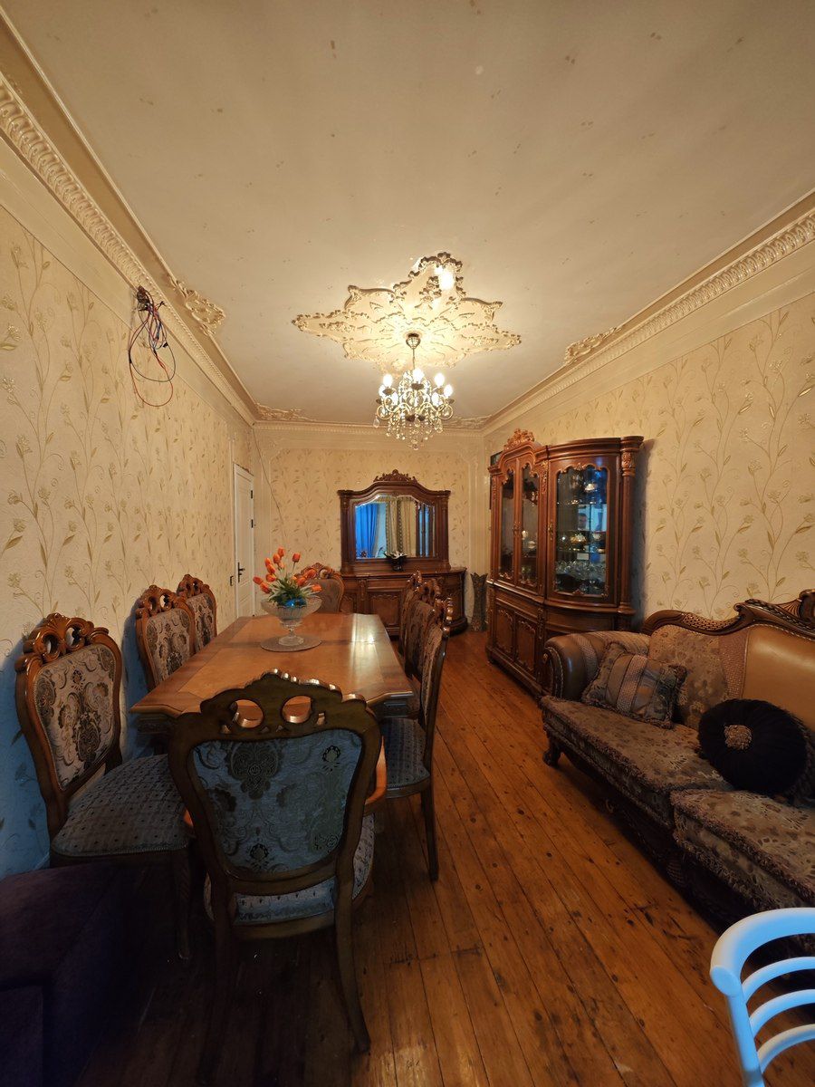 Satılır 4 otaqlı köhnə tikili 110 m² — Mənzil, Bakı (6)