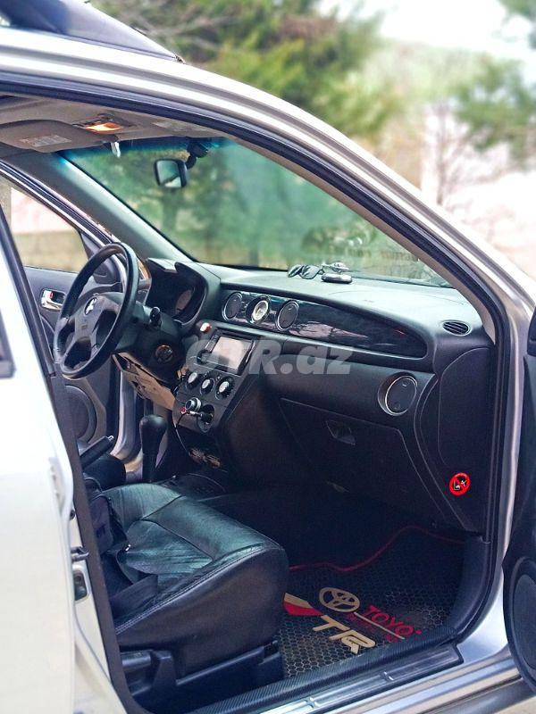 Mitsubishi Outlander 2.4 L, 2004, 206 000 km 44-CX-833 — Avtomobillər, Yardımlı (5)