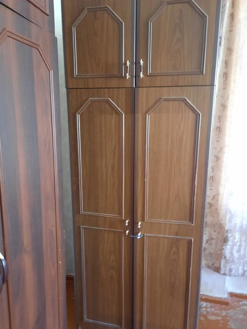 Islenmis dolabdir. Sumqayit 10 mkr. Real aliciya mutleq endirim — Şkaflar, Sumqayıt