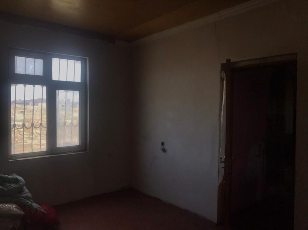 Binəqədi qəs. 5 otaqlı, 320 kv. m, Təmirsiz — Ev, villa, Bakı (7)