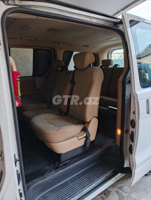 Hyundai H-1 2.5 L, 2012, 276 300 km — Xaçmaz