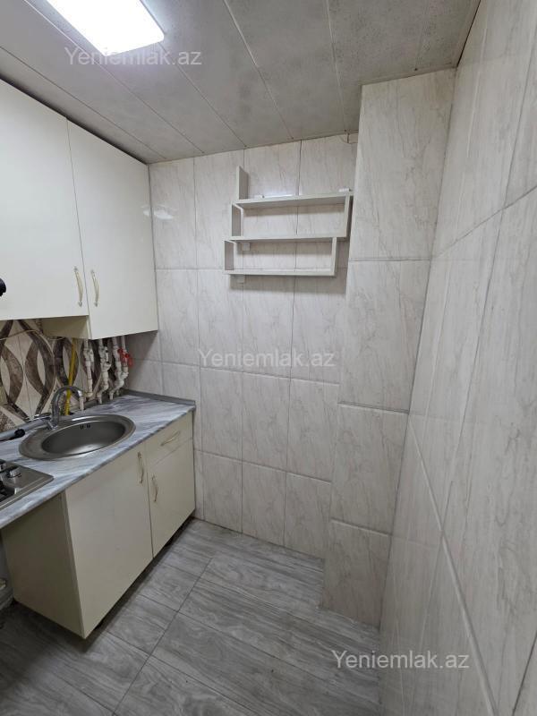 Kirayə 1 otaqlı Bina evi menzil (Köhnə tikili), 31 m², 4-cü mikrorayon — Mənzil, Sumqayıt (4)