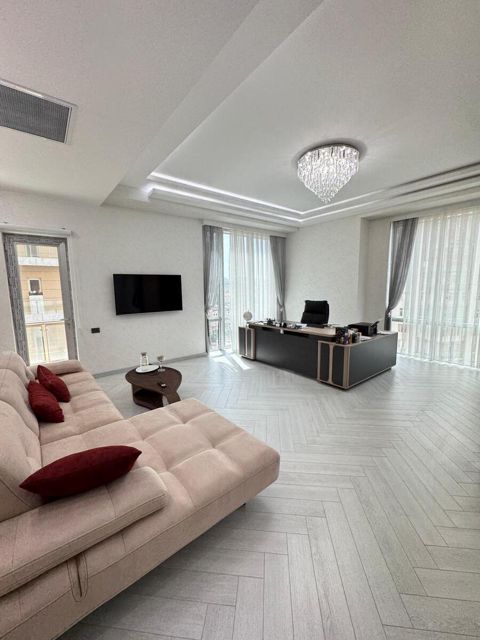 Satılır 3 otaqlı yeni tikili 114 m² — Bakı