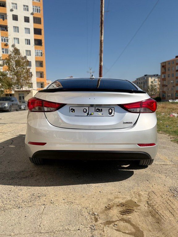 Hyundai Elantra, 1.8 L, 2015 il, 250 000 km — Avtomobillər, Bakı (3)