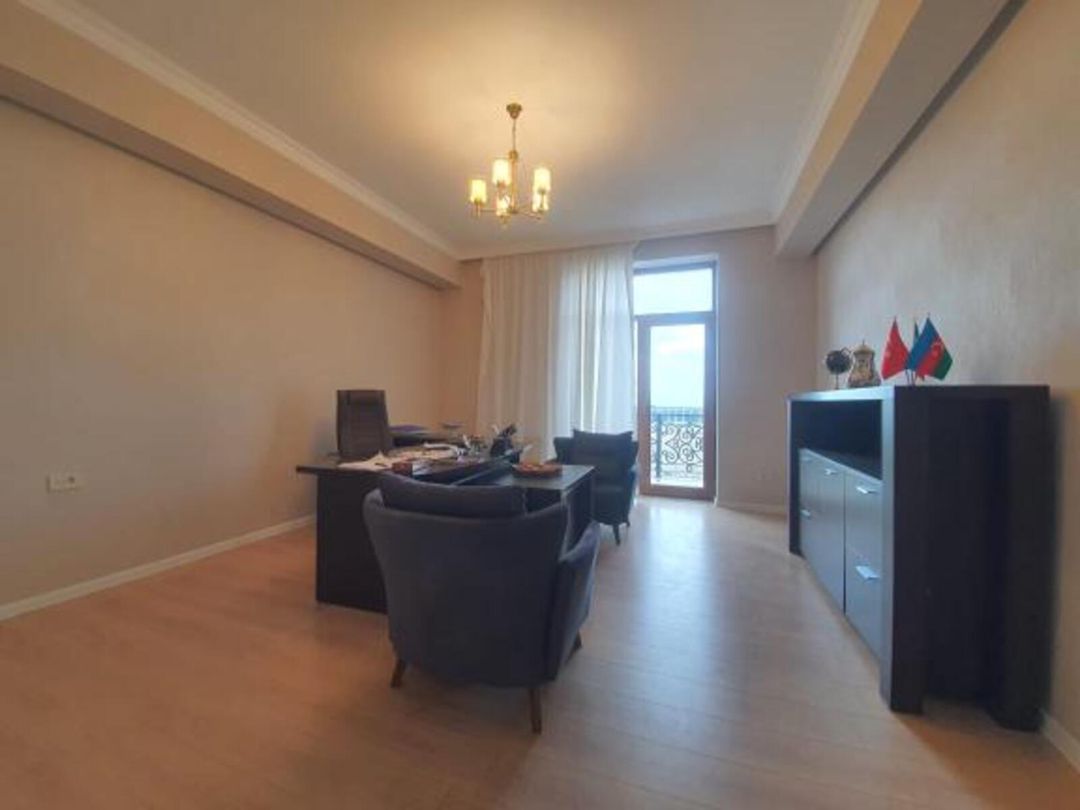İcarəyə verilir 4 otaqlı ofis 190 m² — Ofis, Bakı (8)