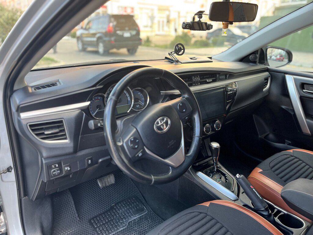 Toyota Corolla, 1.6 L, 2014 il, 141 000 km — Avtomobillər, Bakı (3)