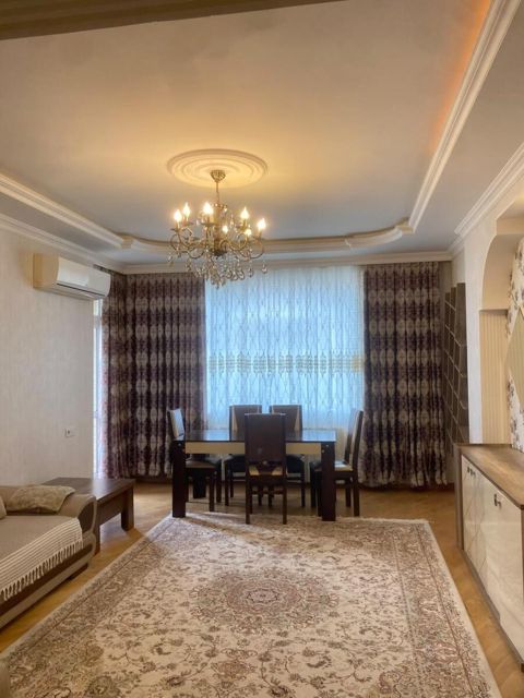 İcarəyə verilir 3 otaqlı yeni tikili 90 m² — Bakı