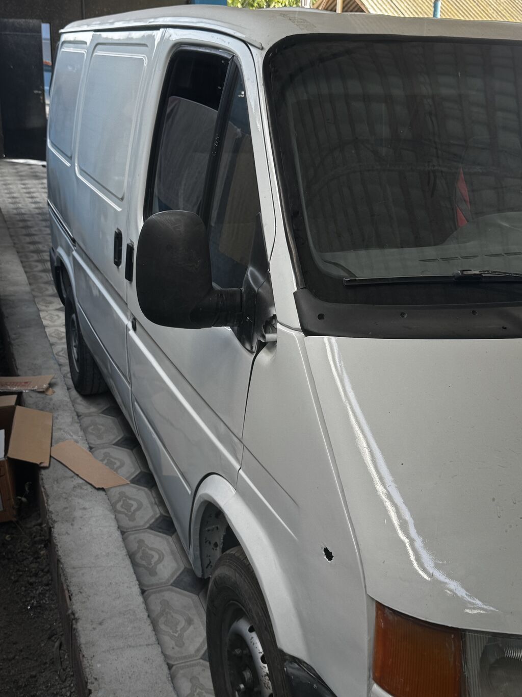 Ford Transit yük mikroavtobusu Xüsusiyyətlər: - Kuzov: Ağ rəngli 20-DM-904 — Avtomobillər, Tərtər (3)