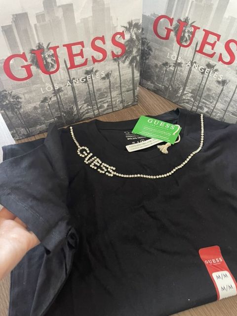 Guess qadın T-shirtləri - Brend: Guess Los Angeles - Material: üzvi — İsayeva