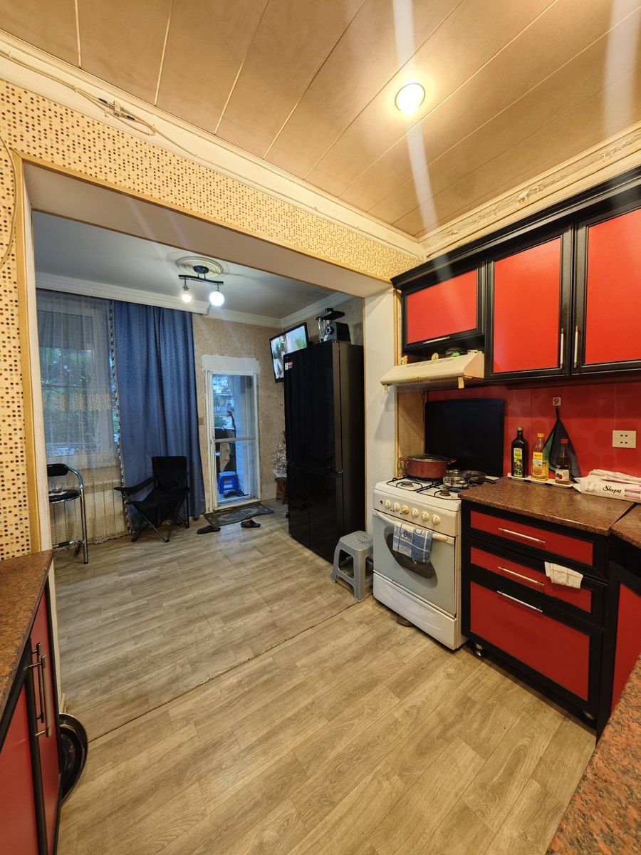 Satılır 4 otaqlı köhnə tikili 110 m² — Mənzil, Bakı (7)