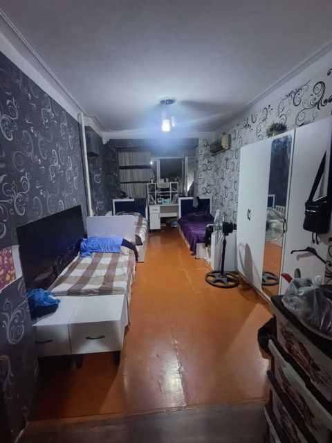 Satılır 3 otaqlı köhnə tikili 80 m² — Bakı