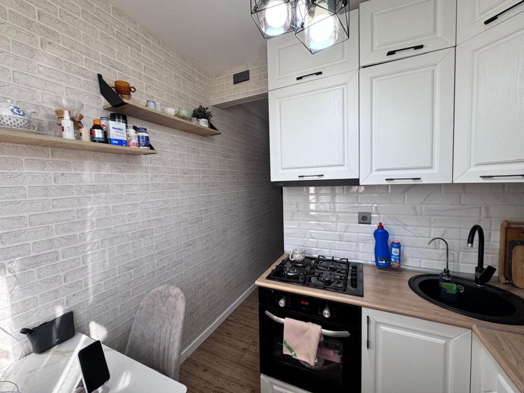 Satılır 2 otaqlı köhnə tikili 50 m² — Mənzil, Bakı (7)