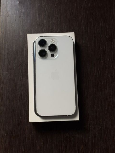 IPhone 14 Pro, Gümüşü, Face ID — Digah