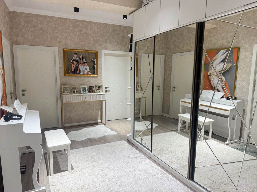 Satılır 4 otaqlı yeni tikili 120 m² — Mənzil, Bakı (2)