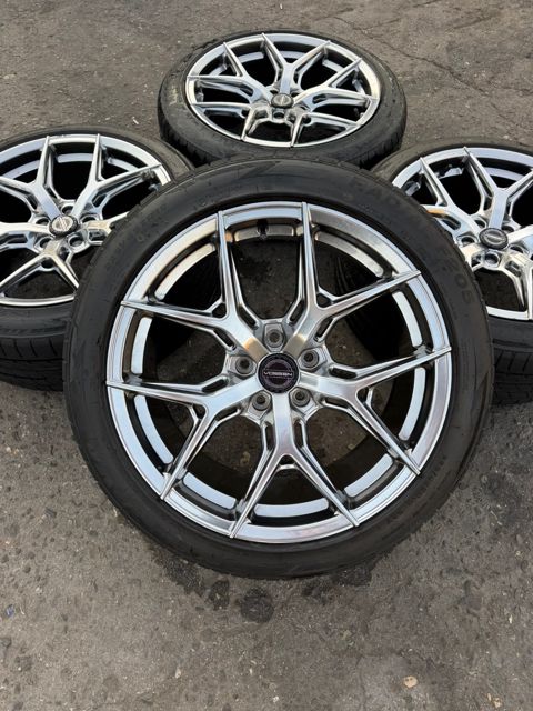 Təkərlər R18 — Bakı