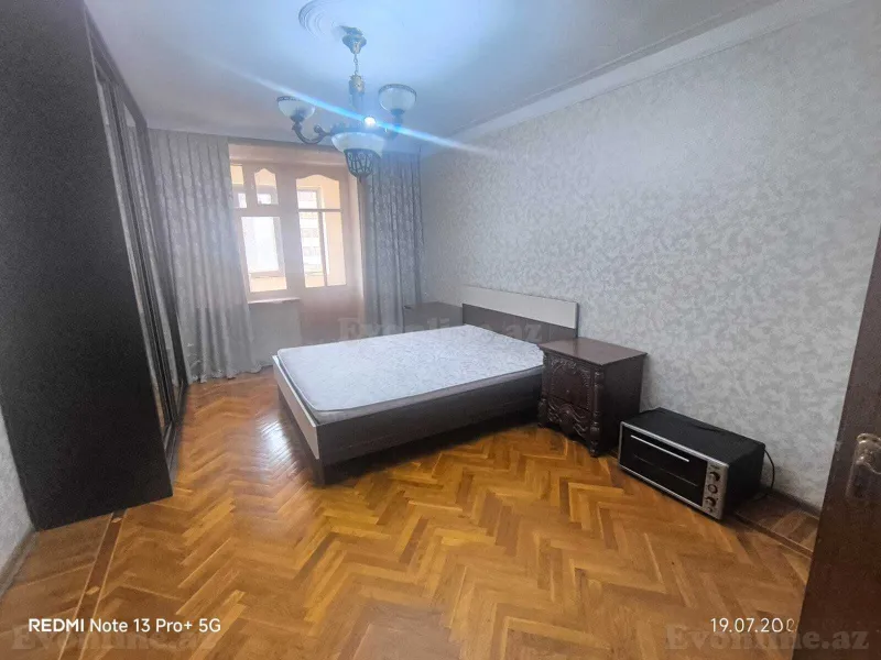 Satılır 3 otaqlı Mənzil Köhnə tikili 75 m² Bakı, Binəqədi r — Mənzil, Bakı (5)