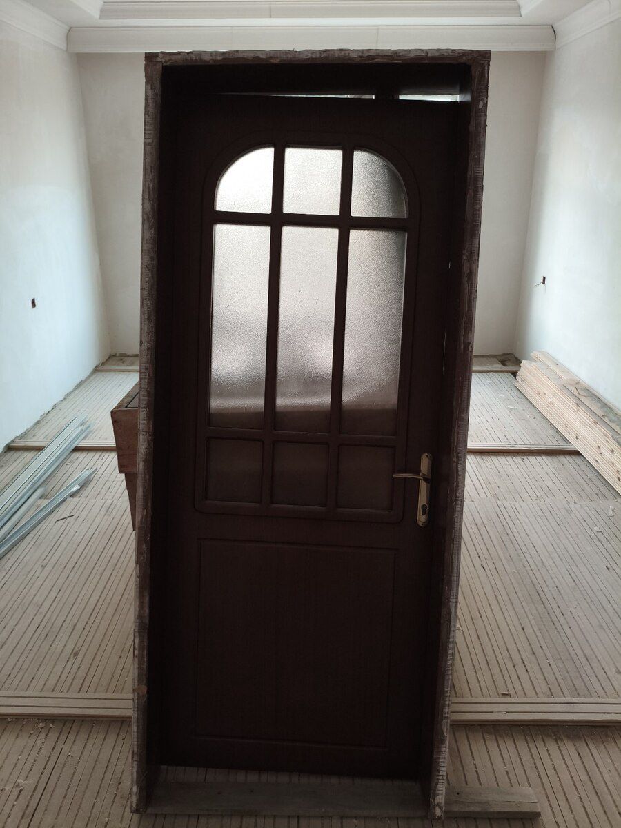 Qapılar — Təmir və inşaat, Bakı (2)