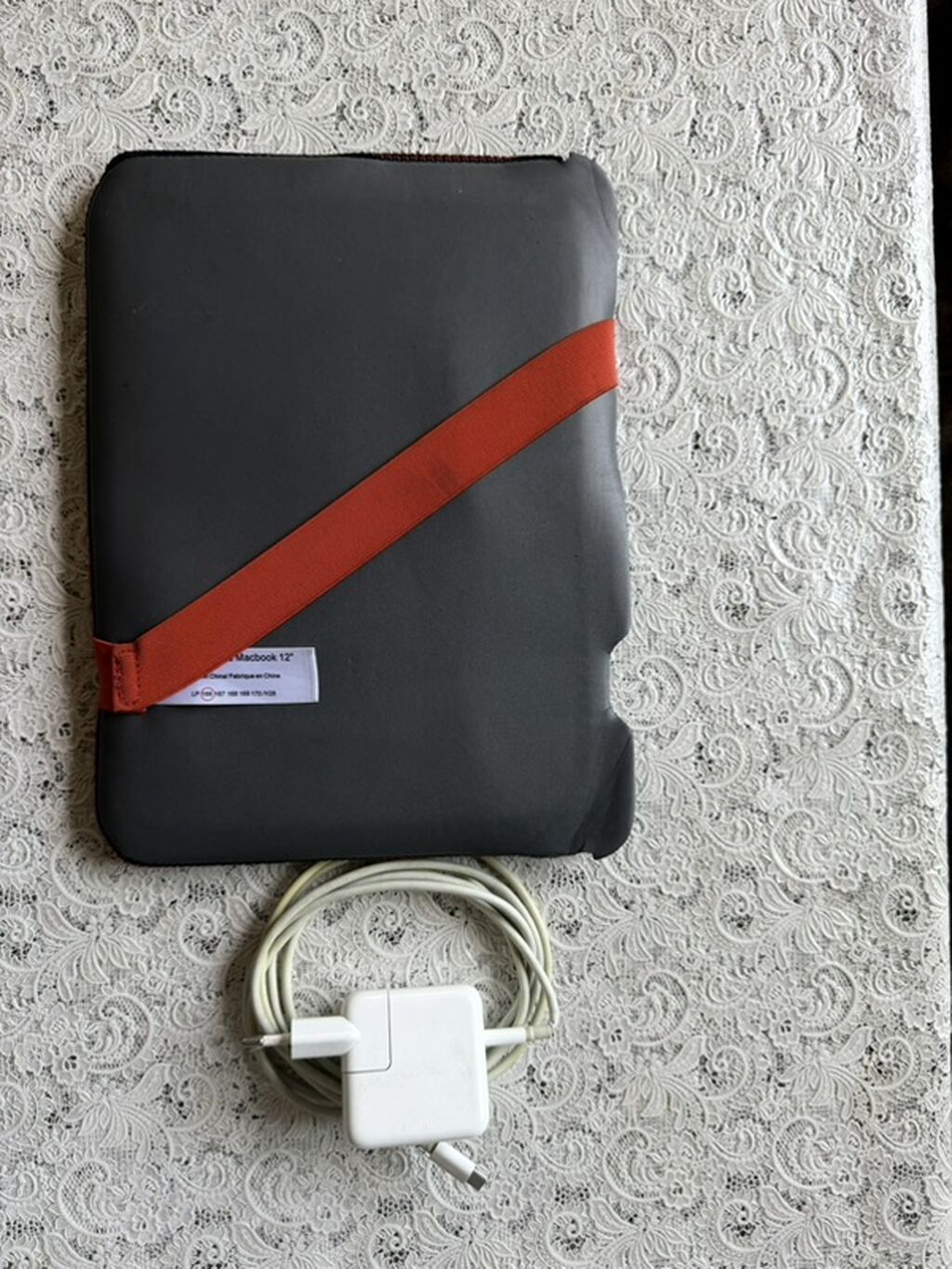 Apple MacBook 12" Retina (Early 2015) – Space Gray Xüsusiyyətlər — Apple Macbook, Bakı (5)