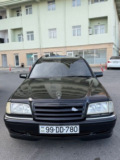 Mercedes C 200, 2.0 L, 2000 il, 552 515 km — Bakı