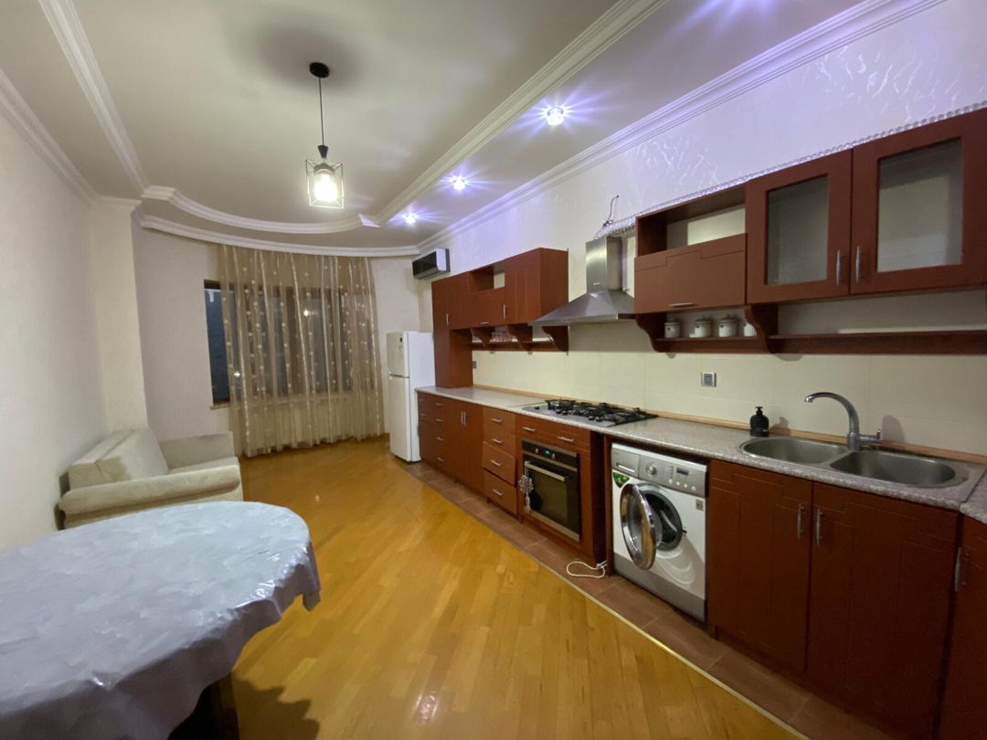 Satılır 3 otaqlı yeni tikili 150 m² — Mənzil, Bakı (8)